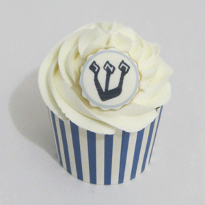 Cupcake with monogram initial cookie