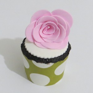 fondant flower      